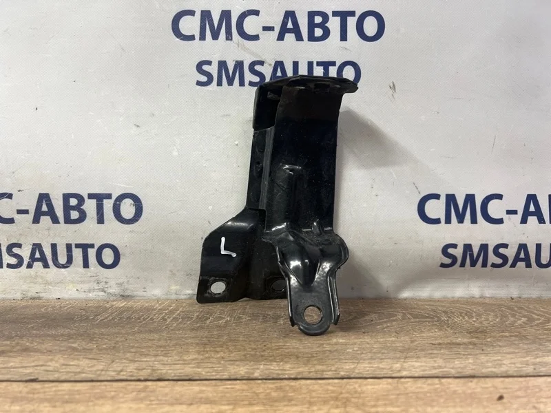 Кронштейн Volvo Xc60 2014-2017 31261931 ХС60 B5254T12, левый