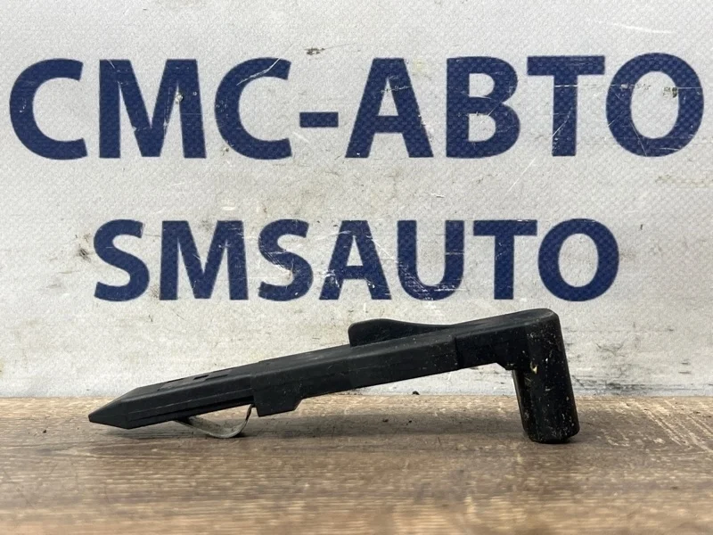 Кронштейн фары Volvo Xc60 2014-2017 30763155 ХС60 B5254T12