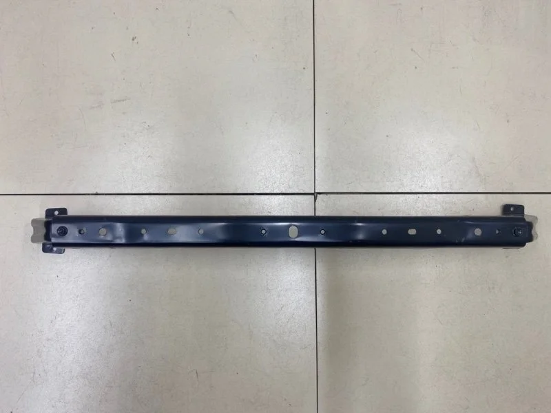 Усилитель бампера верхний передний Suzuki Grand