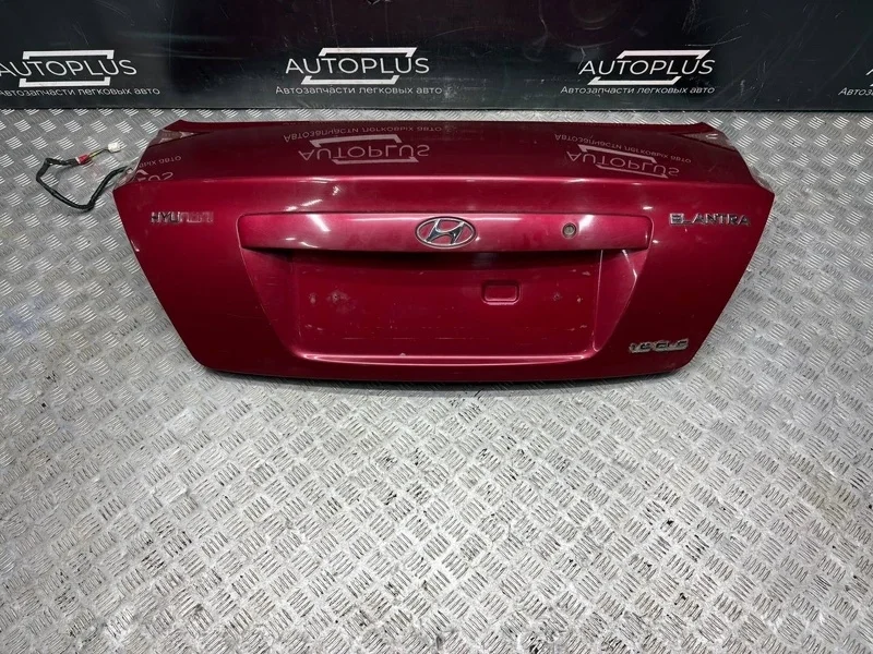 Крышка багажника Hyundai Elantra 692002D590 СЕДАН XD2 1.6 G4ED