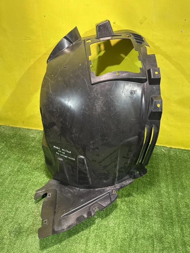 Локер передний левый  MERСEDES BENZ ML-Class (w166) 2011 A1668802805 40724