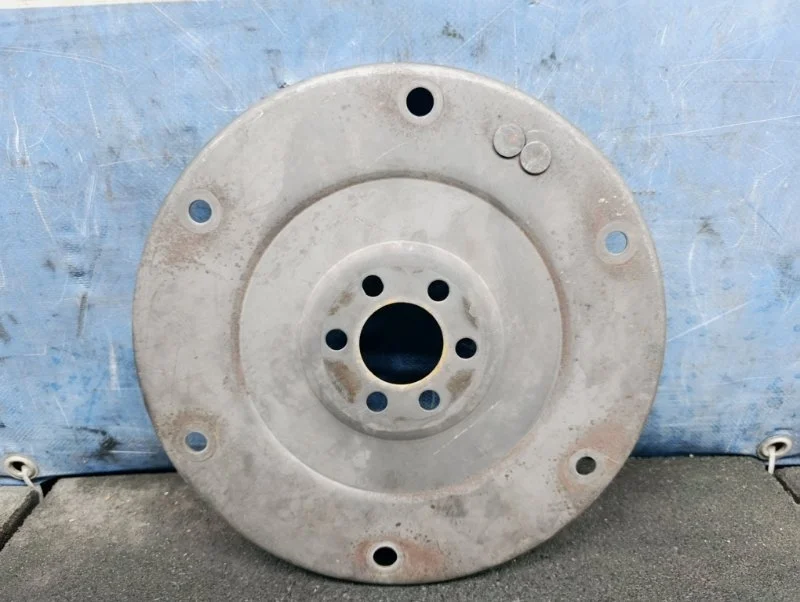 Маховик Skoda Rapid 2012 038105327B 1.6 CWVA