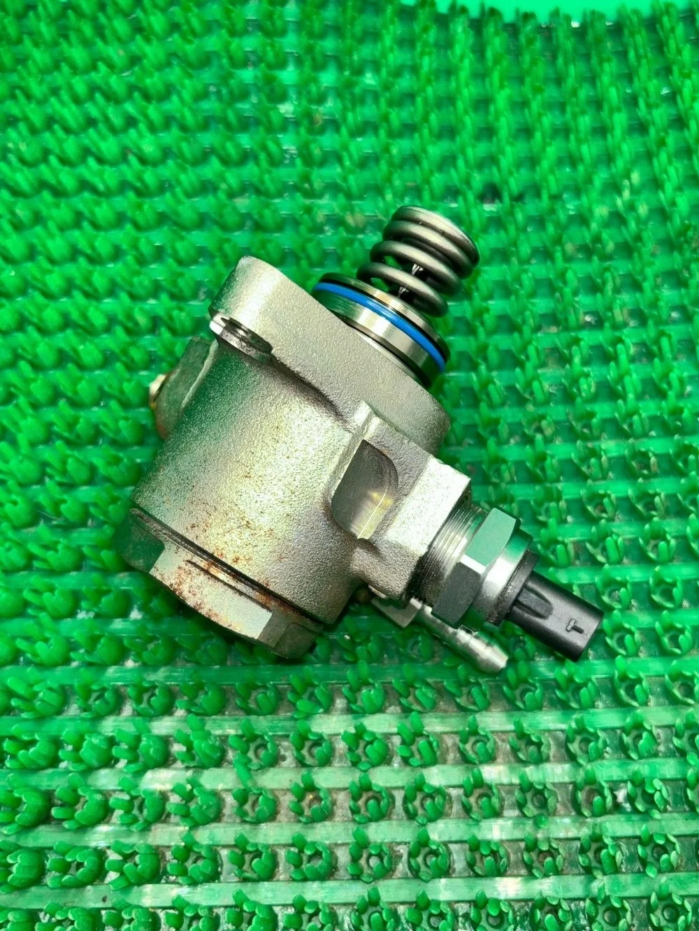 ТНВД для Двигателя 1.4 TSI CZD 04E127026AT Golf Mk6 (2008—2012) В наличии