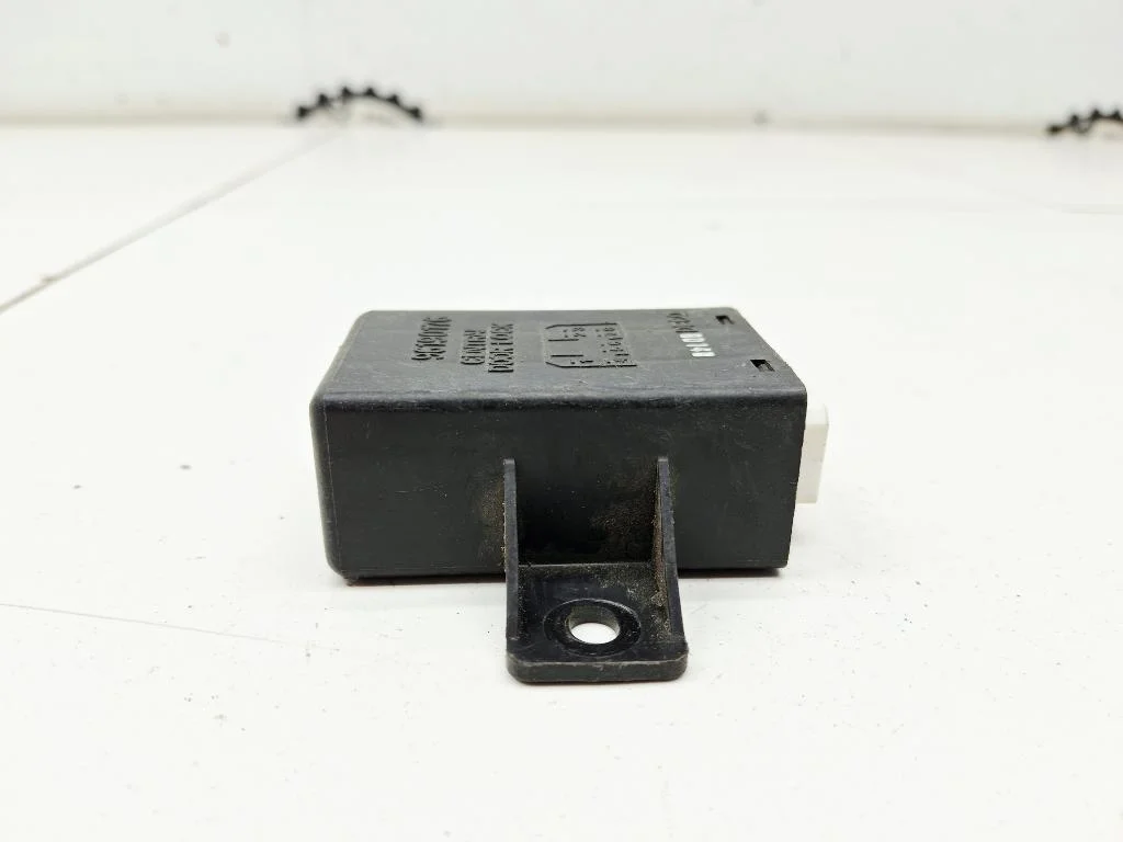 Блок управления центральным замком Chevrolet Lacetti J200