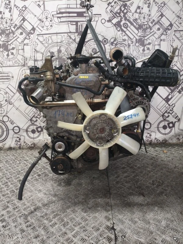 Двигатель Nissan Pathfinder 10102EB30A R51 YD25 DDTI