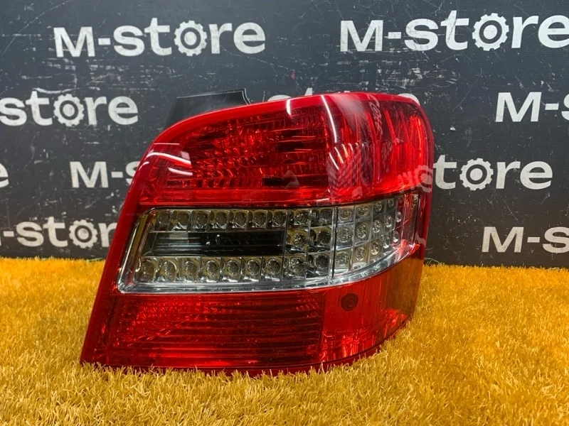 Фонарь задний Mercedes-Benz Glk-Class 2011 A2048202664 X204 272.948, правый