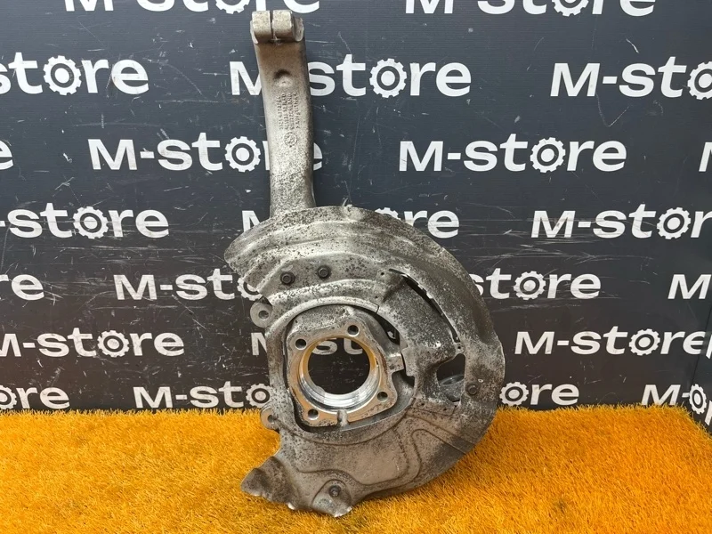 Кулак поворотный Bmw X5 2011 31216773784 E70 N55B30A, передний правый