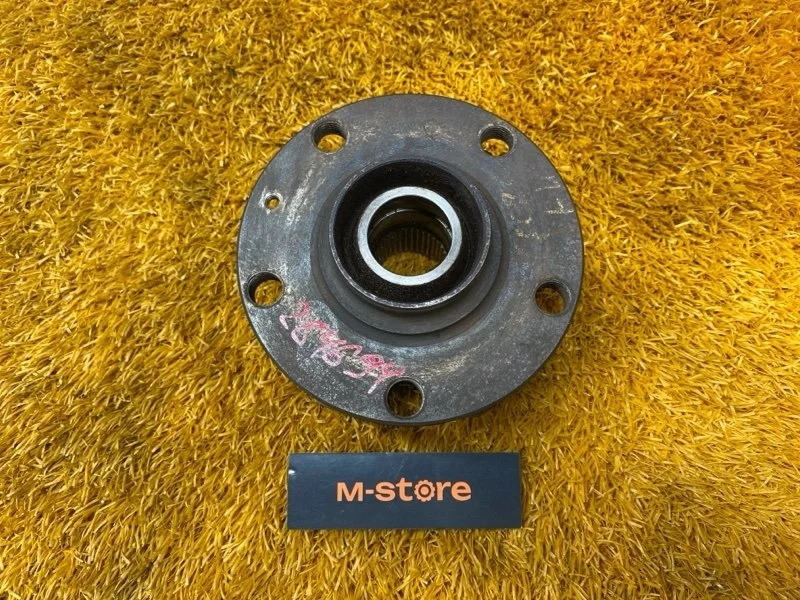 Ступица Audi A4 2006 8E0498625B B7/8E BFB, передняя левая