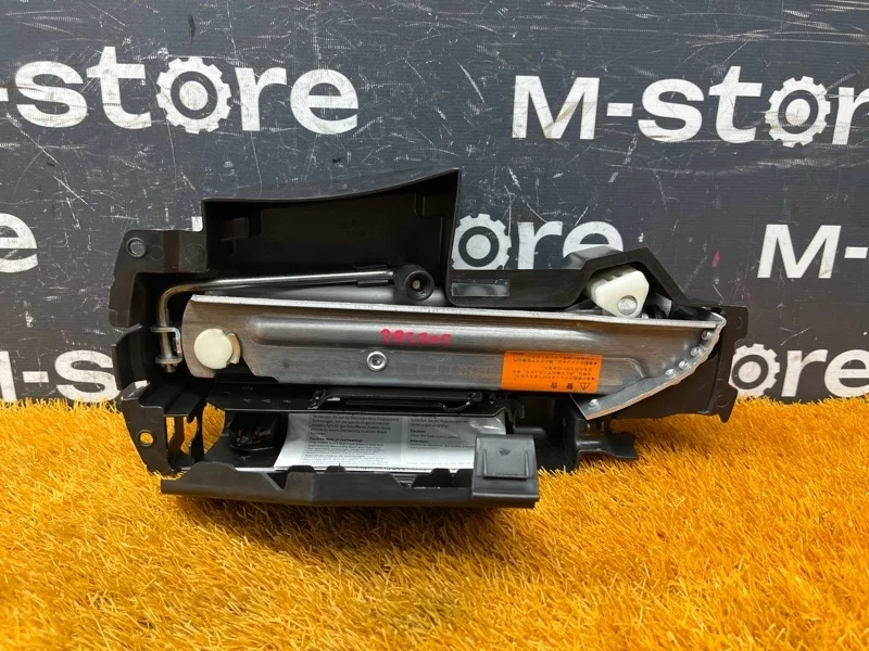 Домкрат Mercedes-Benz C-Class 2010 A2125800018 W204 271.860