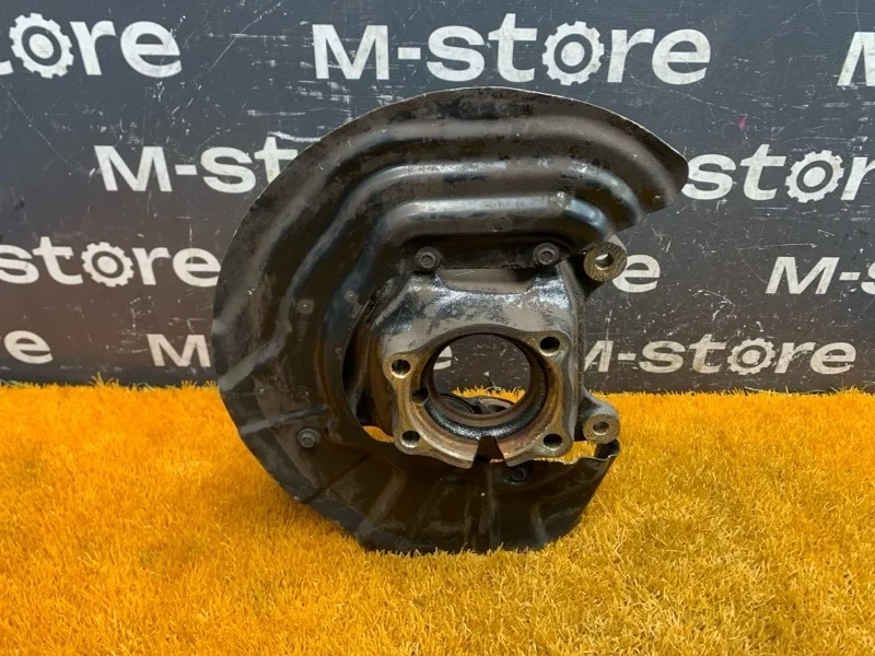 Кулак поворотный Bmw X3 2012 31216855953 F25 N20B20A, передний левый