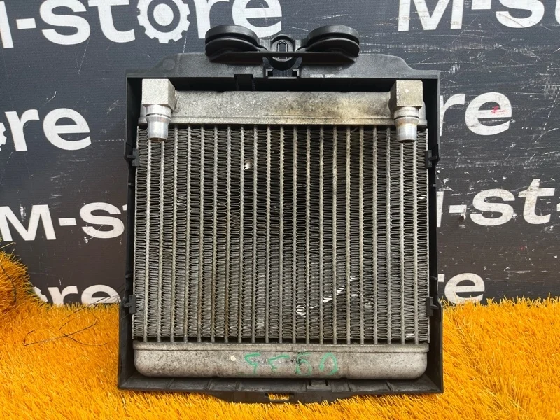 Радиатор масляный Bmw 7-Series 2009 17217572542 F02 N63B44A