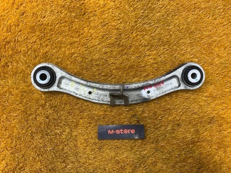 Рычаг подвески верхний Volkswagen Touareg 2011 7L0505375A 7P CGRA, задний правый