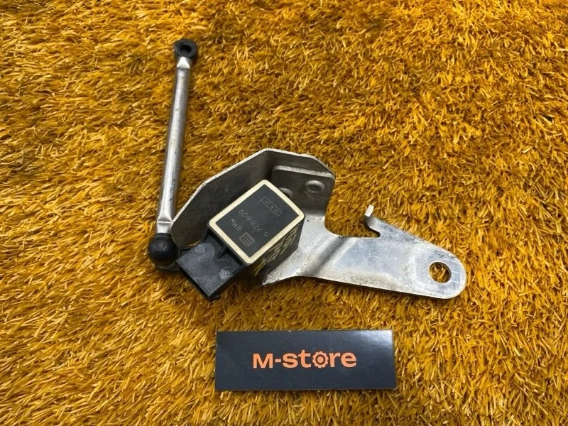 Датчик высоты дорожного просвета Bmw 6-Series 2007 6778809 E63 N62B48B, передний правый