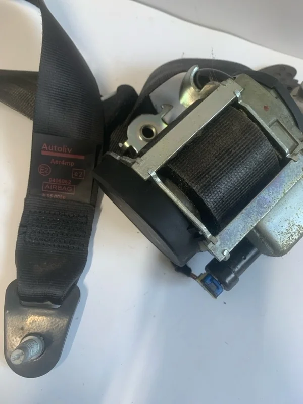 Ремень безопасности Peugeot 308 2011-2015 96568574XX 1, передний левый