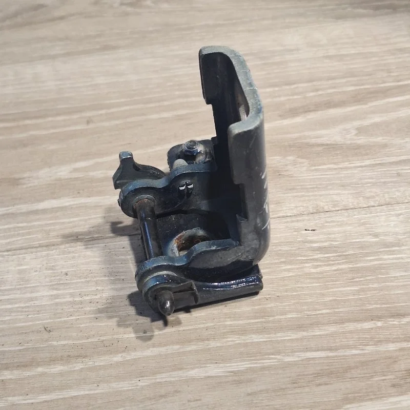 Петля двери Peugeot 308 2007-2015 9035X6