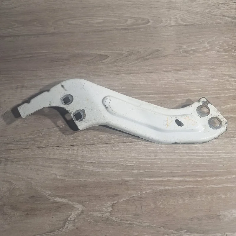 Планка телевизора Citroen Berlingo 2008-2016 7213WQ B9, правая