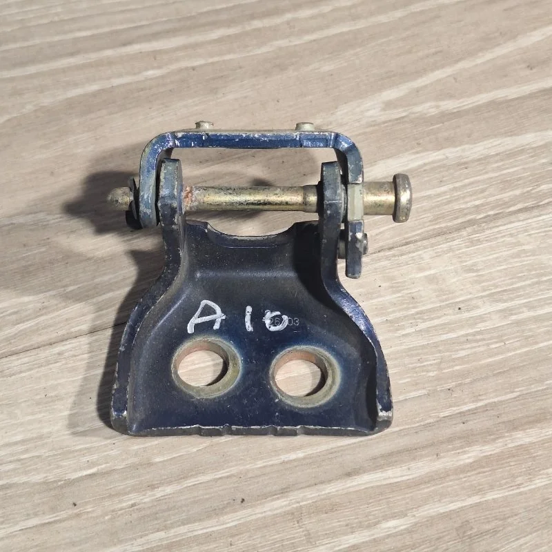 Петля двери Peugeot 308 2007-2015 9035X5