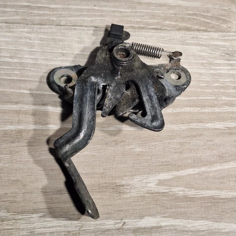 Замок капота Peugeot 308 2007-2015 7934A1