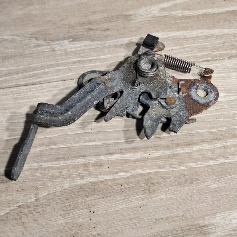 Замок капота Peugeot 308 2007-2015 7934A1