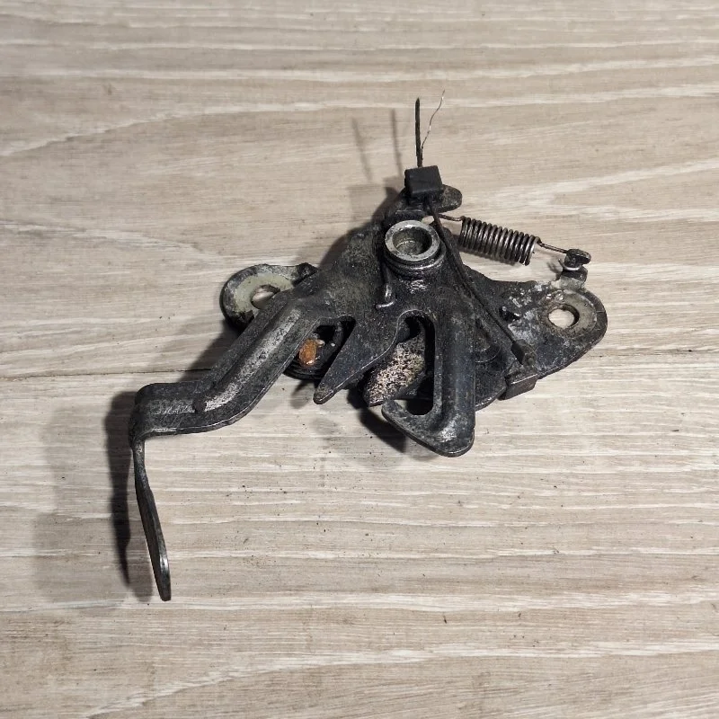 Замок капота Peugeot 308 2007-2015 7934A1