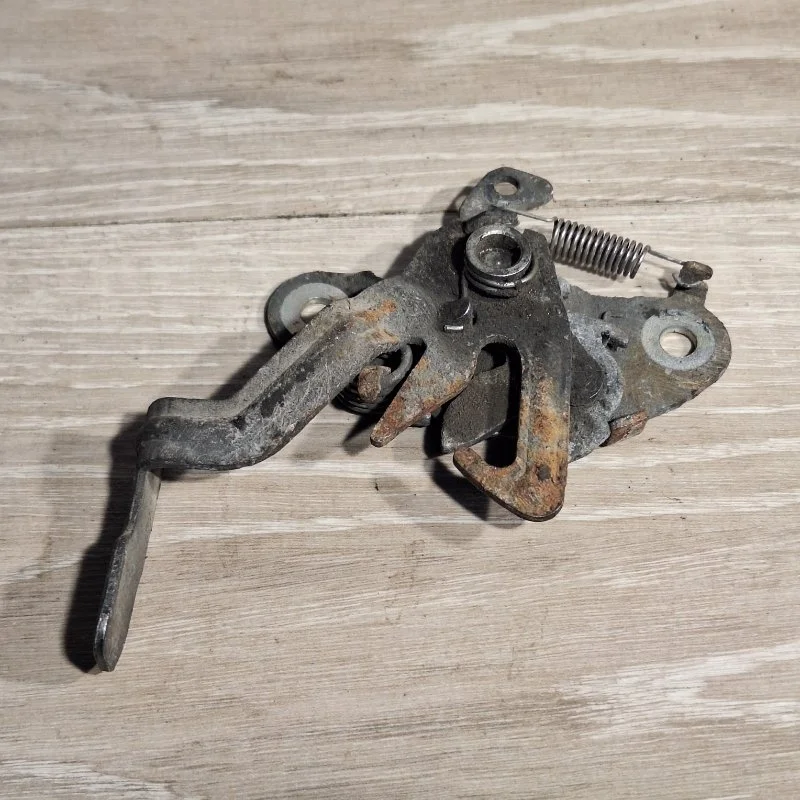 Замок капота Peugeot 308 2007-2015 7934A1