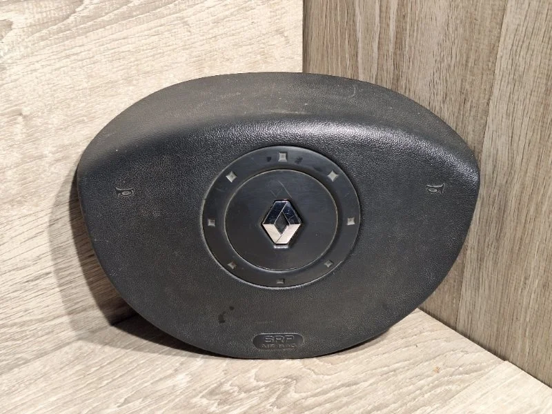 Подушка безопасности в руль Renault Megane 2002-2010 8200381849A 2