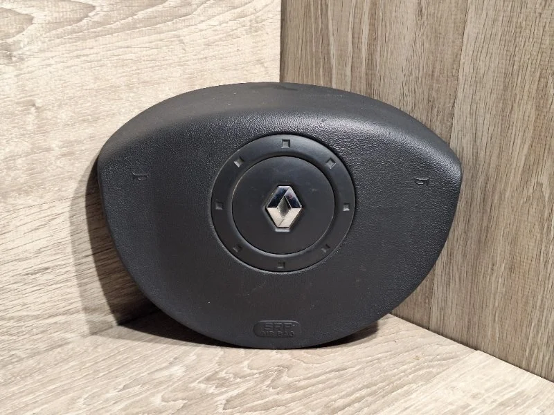 Подушка безопасности в руль Renault Megane 2002-2010 8200301512 2