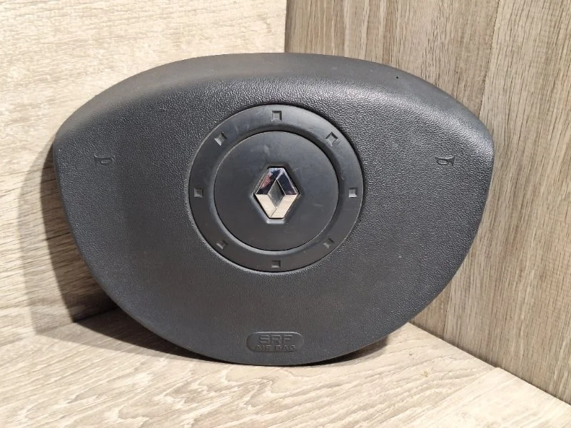 Подушка безопасности в руль Renault Megane 2002-2010 8200381849A 2