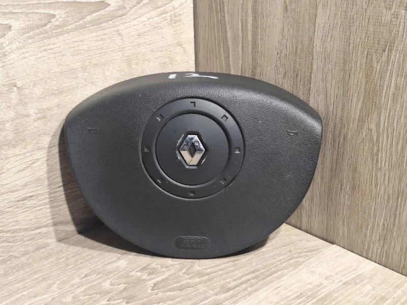 Подушка безопасности в руль Renault Megane 2002-2010 8200381849A 2