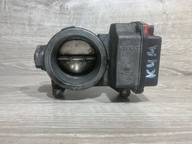 Дроссельная заслонка Renault Logan 2008-2020 8200063652 1