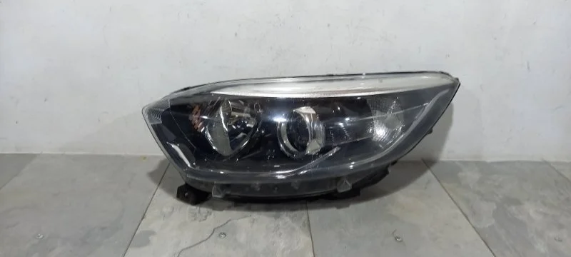 Фара галогеновая Renault Kaptur 2015 260602042R 1, передняя левая