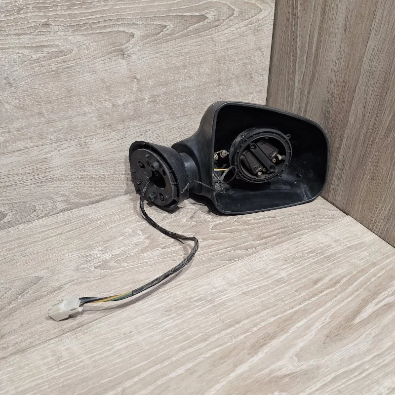 Зеркало заднего вида боковое Renault Duster 2010-2020 963017247R 1, правое