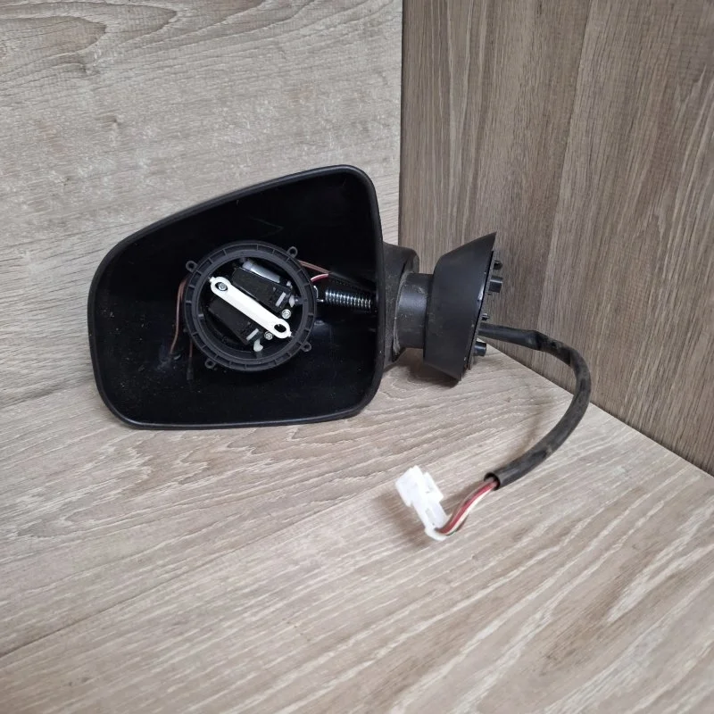 Зеркало заднего вида боковое Renault Duster 2010-2020 963027472R 1, левое