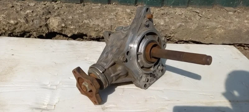 Раздаточная коробка Renault Koleos 2011 33100JG200 1