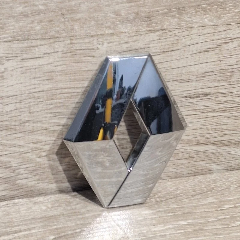 Эмблема Renault Logan 2013-2019 908894785R, задняя