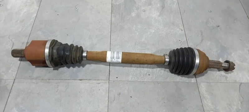 Привод Renault Logan 2015 8200623792 СЕДАН K4MC697, передний левый