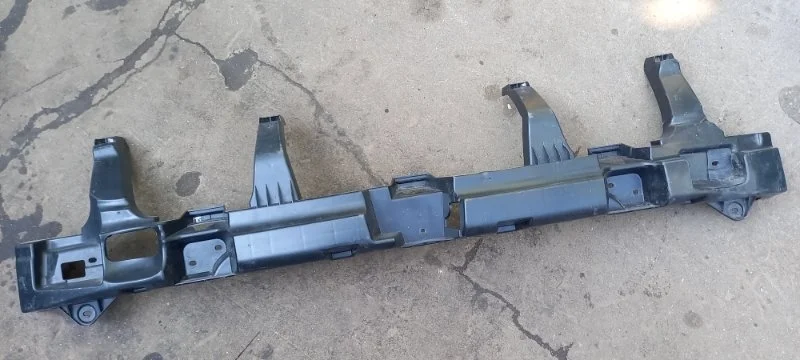 Усилитель бампера Renault Duster 850903860R, задний