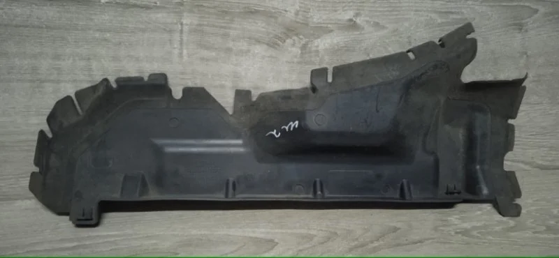 Дефлектор радиатора Peugeot 308 2007-2013 9680361880 ХЭТЧБЕК (5ДВ), передний правый