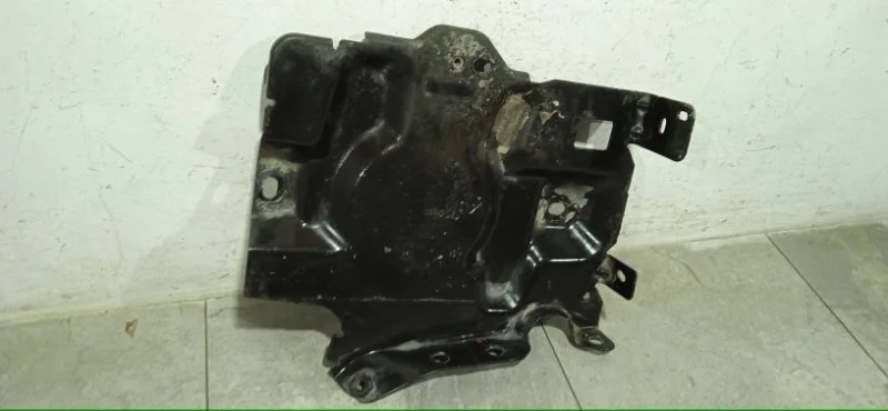 Площадка акб Citroen C4 2008 5615L9 COUPE NFU10FX7VPSA