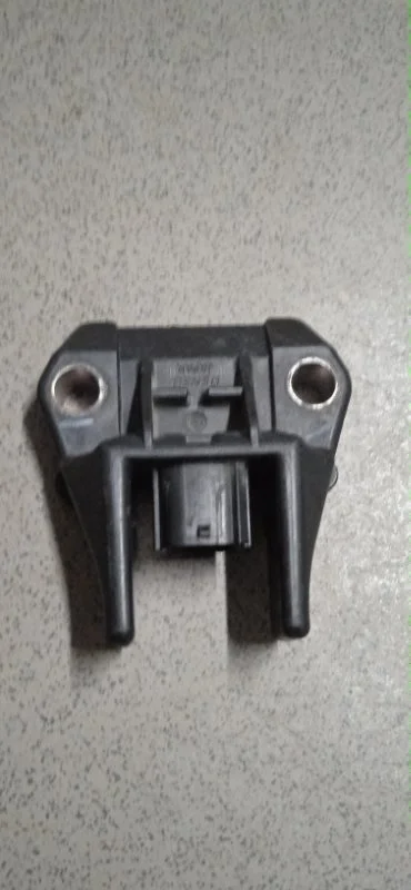 Датчик удара Lexus Rx 2003-2009 8917345050