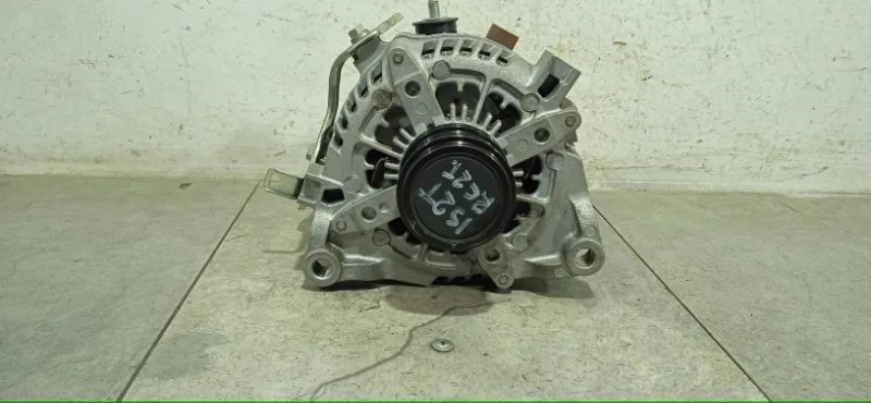 Генератор Lexus Is 2015-2017 2706036130 ACE30