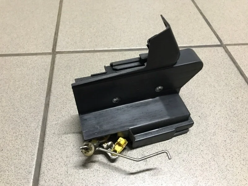 Замок боковой двери Renault Logan 2014 805034719R 2 K7M А812 UA56519, передний левый