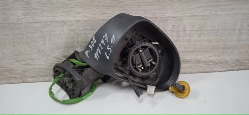 Зеркало заднего вида боковое Peugeot 308 2007-2015 8153NF T7, переднее правое