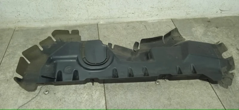 Дефлектор радиатора Peugeot 308 2010 9680361480 ХЭТЧБЕК (5ДВ) 5FS EP6 ЕВРО5, передний левый