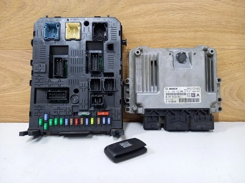 Комплект управления двигателем Peugeot 308 2010 9675495080 ХЭТЧБЕК (5ДВ) 5FS EP6 ЕВРО5