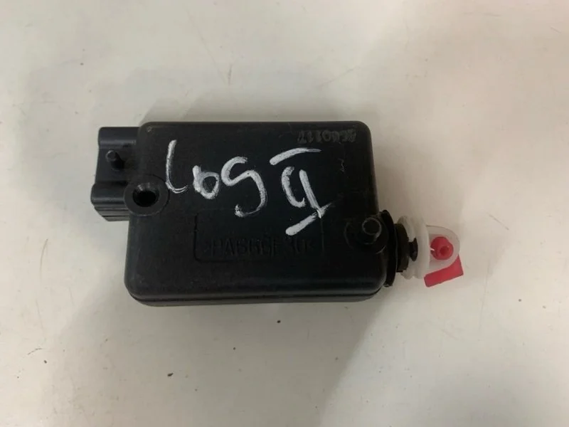 Активатор замка двери Renault Logan 2004-2014 7700712901 1