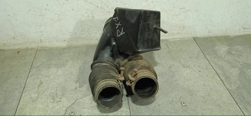 Патрубок воздушного фильтра Lexus Rx 1998-2003 1788020080