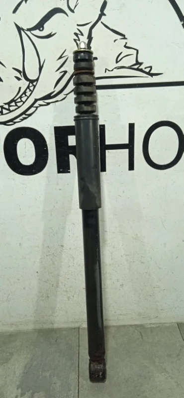 Амортизатор подвески Renault Duster 2013 562105043R F4R B403, задний