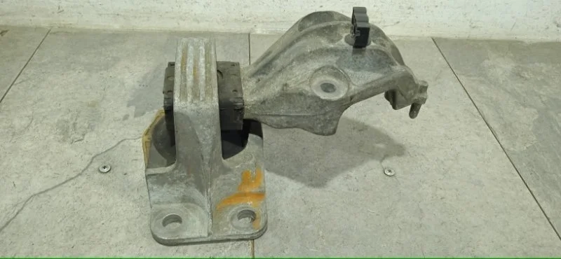 Подушка двигателя Renault Scenic 2009-2016 112100020R 3 K9K, правая