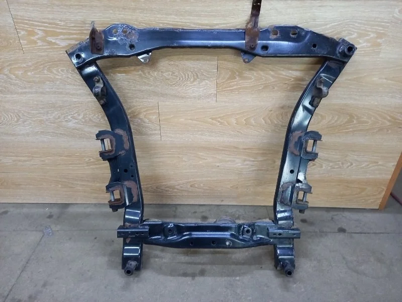 Подрамник ДВС Renault Duster 2013 544010119R F4R B403, передний